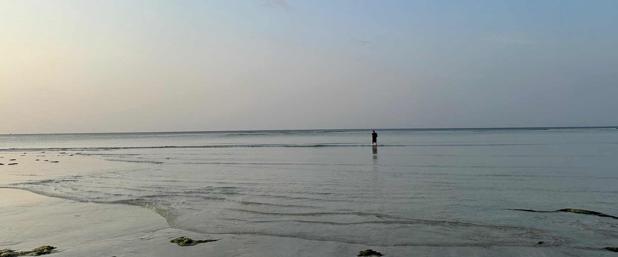 Outlooking to the Indian Ocean, from the Bak Blau lake estuary, Enggano Island (by Gede Rajeg, October 2023).